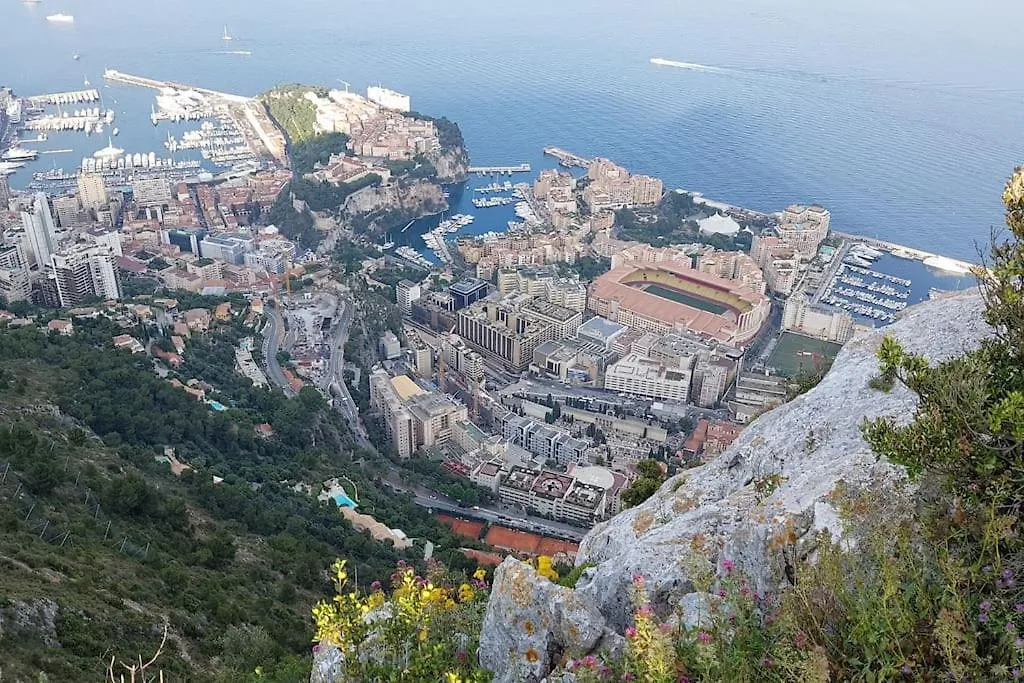 Appartement Charmant Et Calme Aux Portes De Monaco Cap-d'Ail