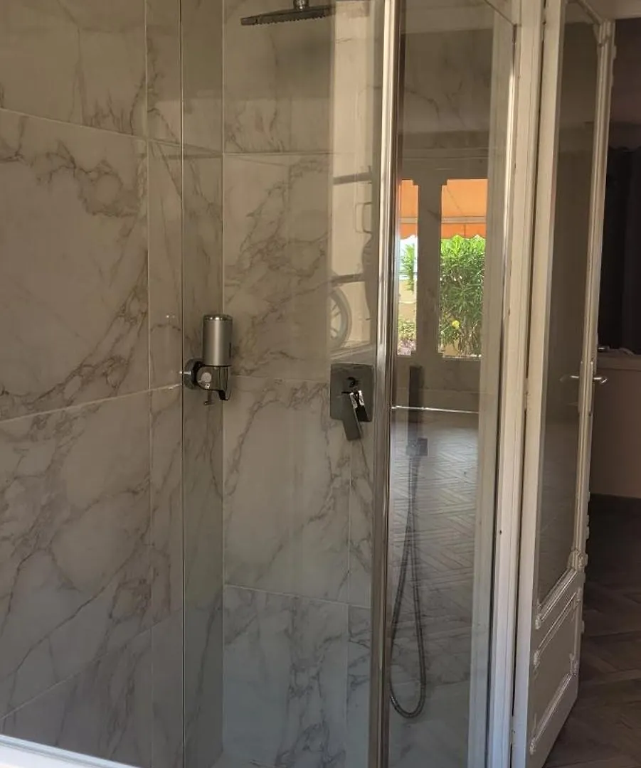 Appartement Charmant Et Calme Aux Portes De Monaco Cap-d'Ail