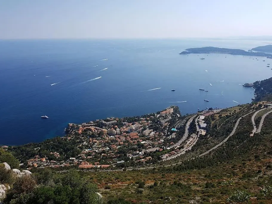Apartment Appartement Charmant Et Calme Aux Portes De Monaco Cap-d'Ail